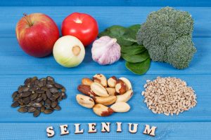 Products and ingredients containing selenium and dietary fiber, healthy nutrition